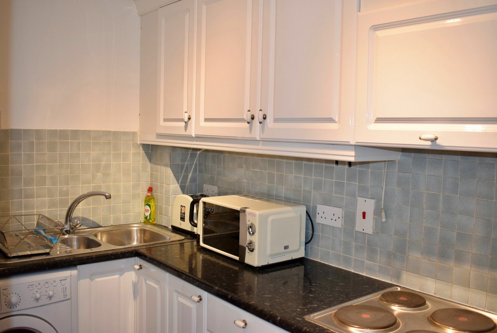 2 Bedroom Apartment Near Historical Christchurch Дъблин Екстериор снимка